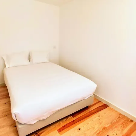 Bombarda Cinema Apartmán *